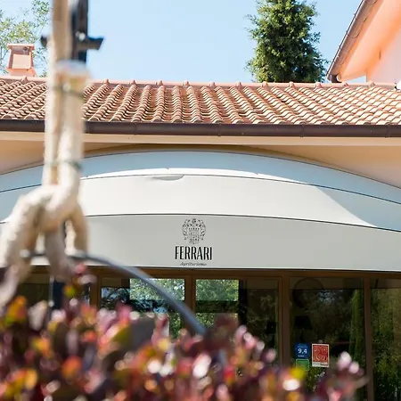 Alloggio per agriturismo Ferrari
